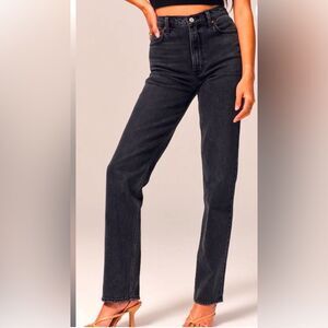 Abercrombie & Fitch Curve Love 90s Straight Ultra High Rise in Black SZ 24 Short